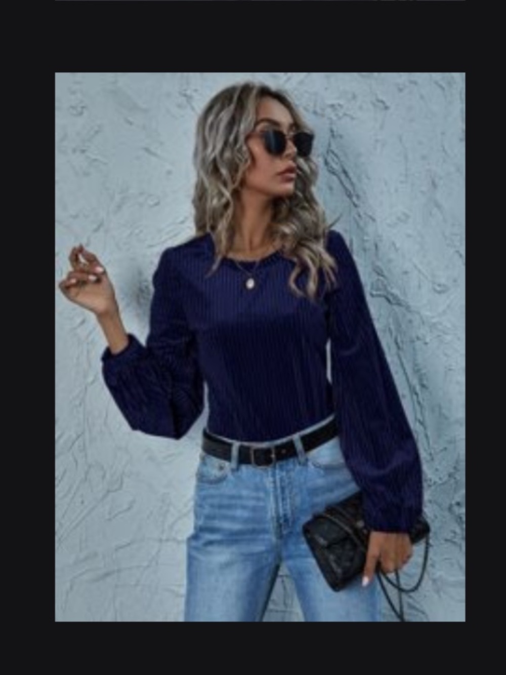 🐠2 for $16 Navy blue cuffed Lantern sleeve top - Picture 2 of 5